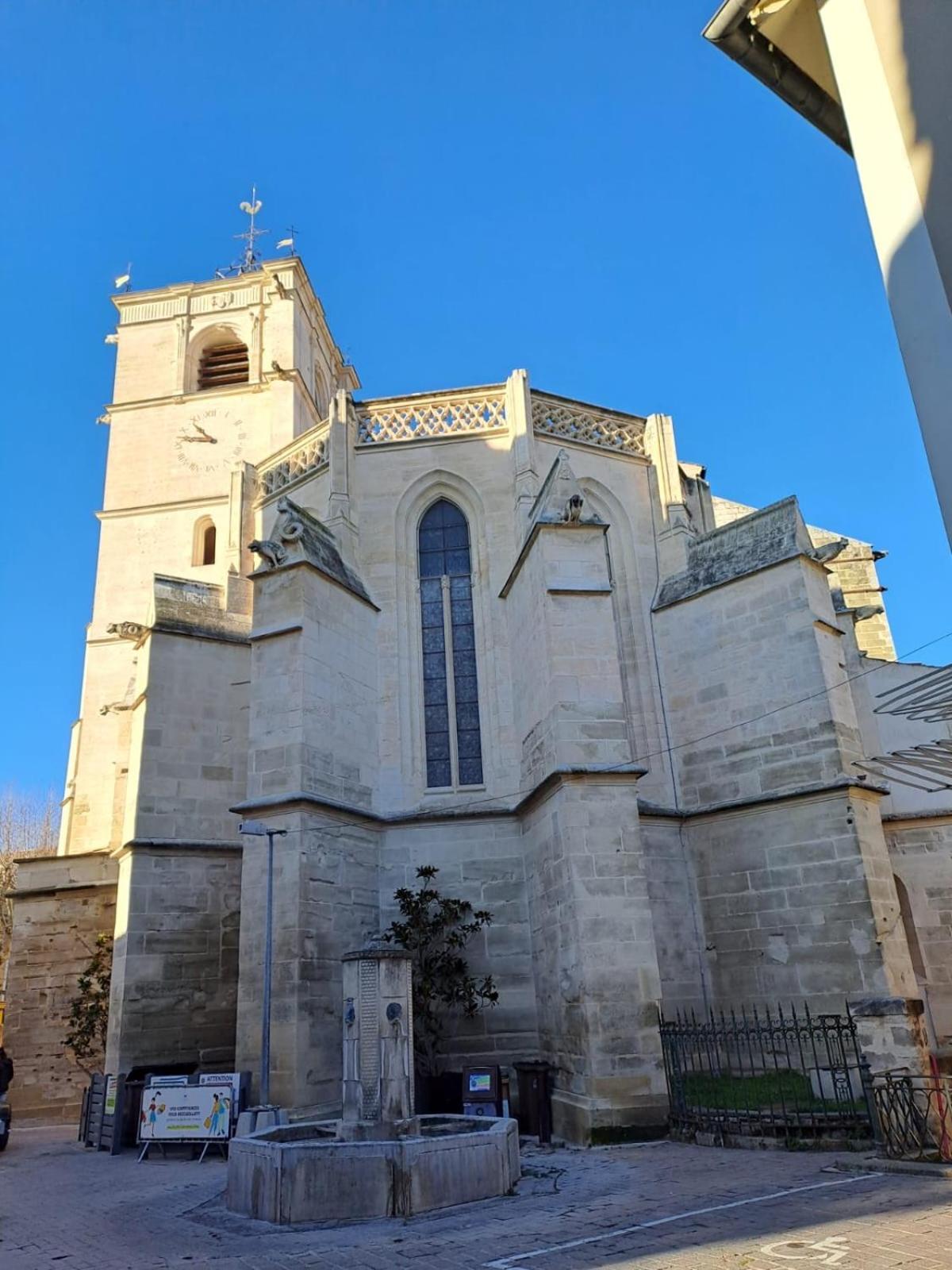 Apartmán Le Nid De Marius LʼIsle-sur-la-Sorgue Exteriér fotografie
