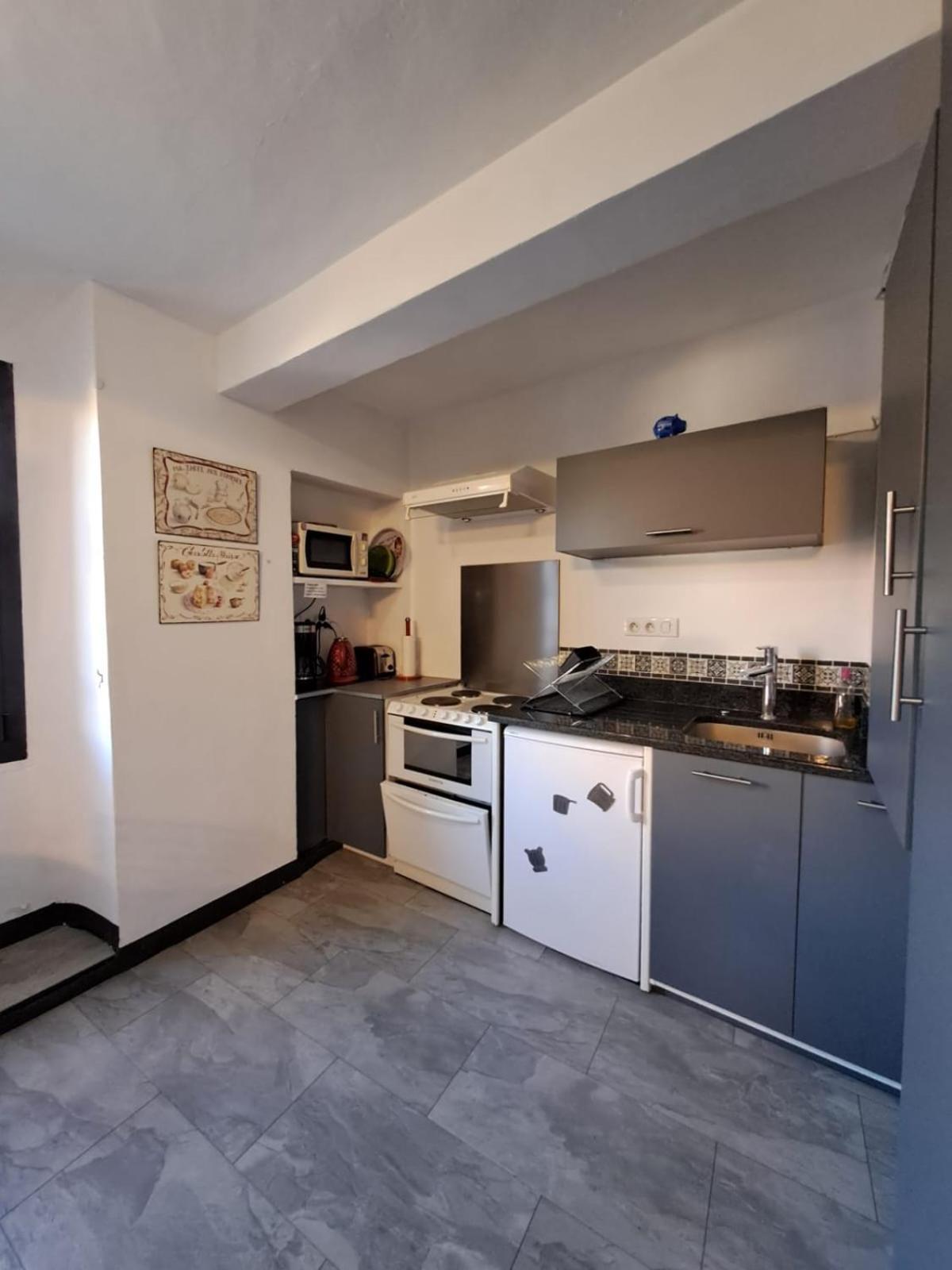 Apartmán Le Nid De Marius LʼIsle-sur-la-Sorgue Exteriér fotografie